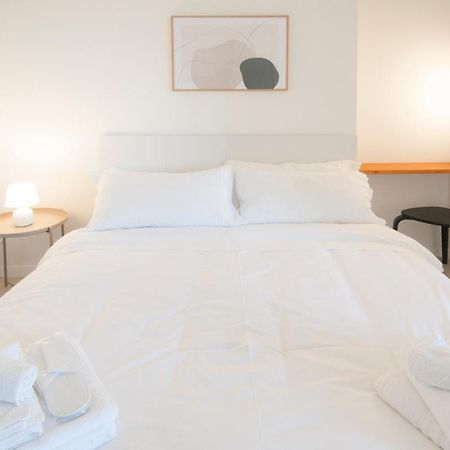 Zefiro - Saffi Design Apartments - Ambrogiohost Bologna Kültér fotó