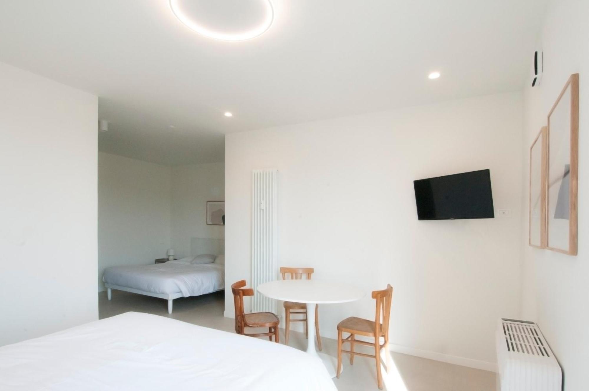 Zefiro - Saffi Design Apartments - Ambrogiohost Bologna Kültér fotó